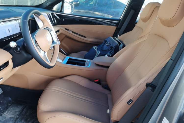 Used Geely Galaxy L7 2025 EM-i 115km Exploration Edition Left Front Seat