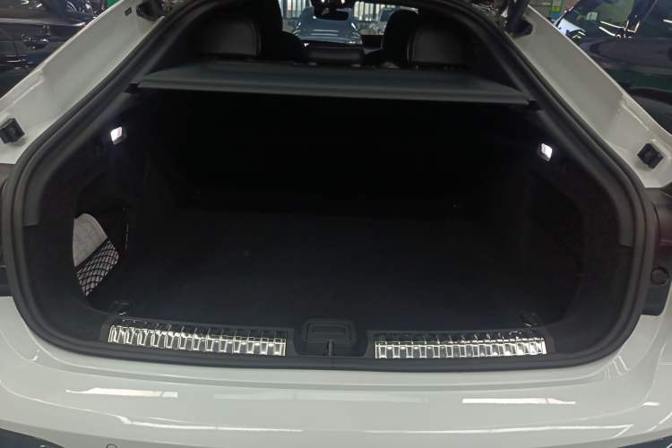 Used Audi A5L Sportback 2026 TFSI 150kW Luxury Edition
