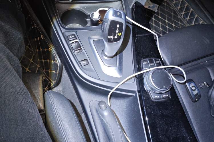 Used BMW 3 Series GT 2020 320i M Sport Package Gear Lever