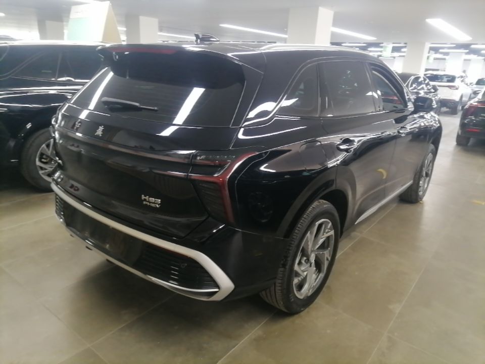 Hongqi HS3 PHEV 2025 Model 117km Jingwei Edition — снимка 6