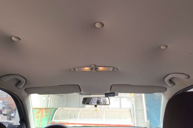 Used Volkswagen Lavida 2013 Classic 1.6L Manual Fashion Edition
