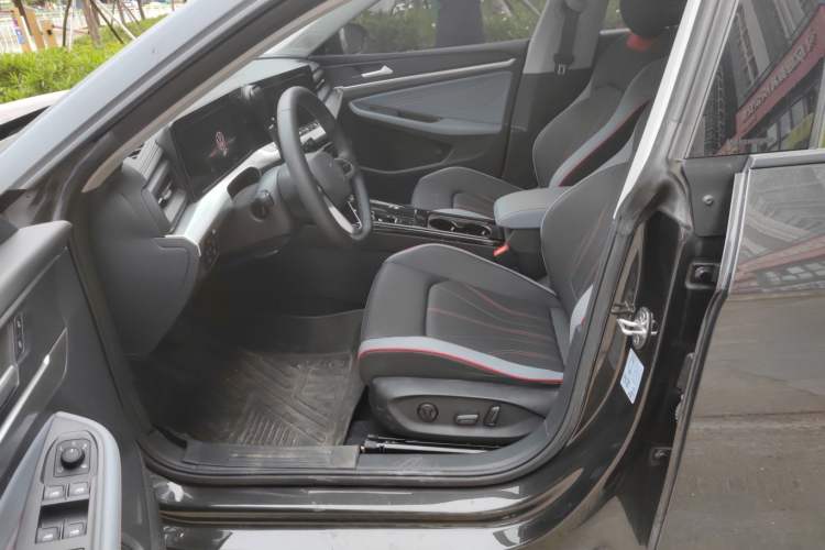 Used Volkswagen Lamando 2023 Lavida L 280TSI DSG Spicy Edition Left Front Seat