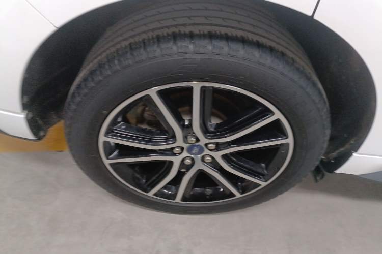 Used Ford Edge 2020 EcoBoost 245 Two-Wheel Drive Titanium 7-Seater