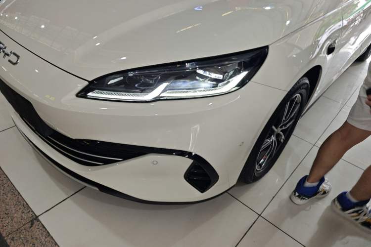 Used BYD Seal 06 New Energy 2025 DM-i Smart Drive 120KM Deluxe Model Left Front Headlight