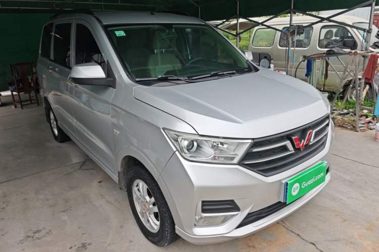Used Wuling Hongguang 2018 1.5L S Standard Version L2B
