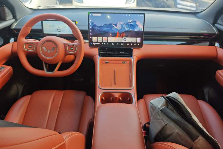 Used Wuling Xingguang S 2025 Model, 130km High-Power Flagship Edition Center Console