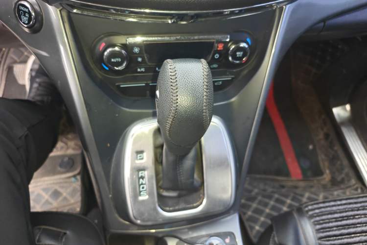 Used Ford Kuga 2015 1.5L GTDi Four-Wheel-Drive Elite Model