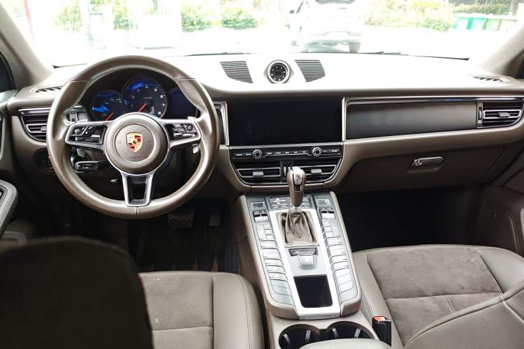 Used Porsche Macan 2020 Macan 2.0T
