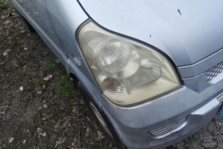 Used Wuling Rongguang 2011 1.2L Base Version
