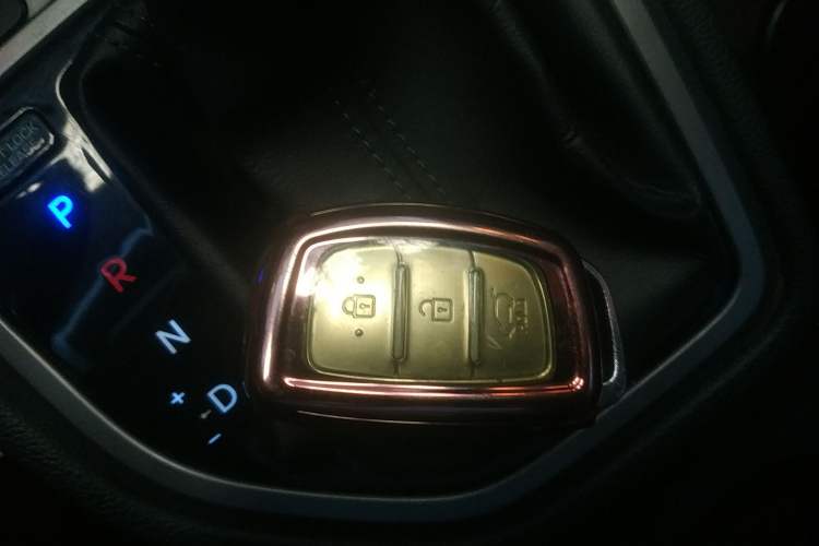 Used Hyundai ix25 2015 1.6L Automatic Two-Wheel Drive Smart GLS Trim