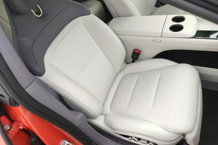 Used Avatr 06 2025 Pro Range-Extended Edition
