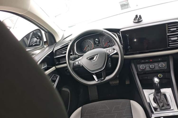 Used Jetta VS7 2023 280TSI Automatic Trend Edition
