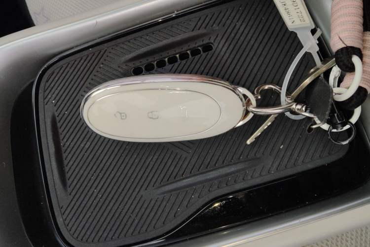 Used Dongfeng NAMMI 01 2024 New Edition 330 Plus Smart+
