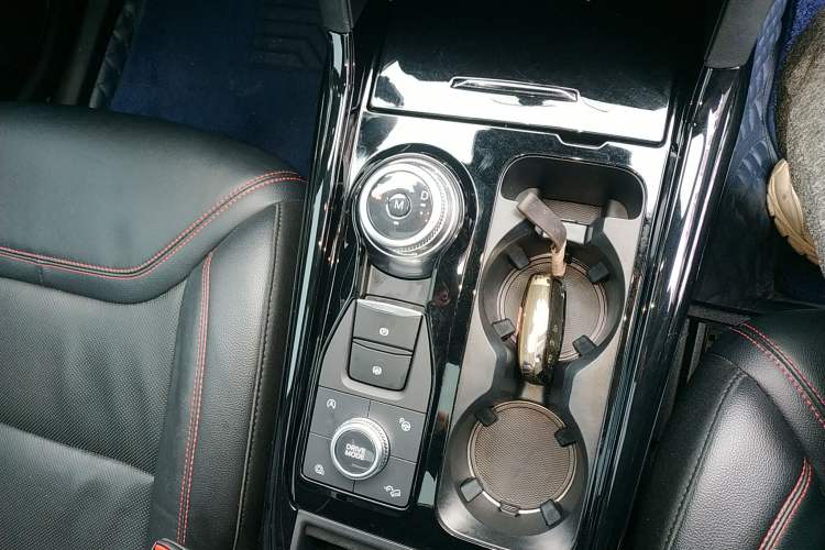 Used Ford Explorer 2020 EcoBoost 285 4x4 Sport Edition ST-LINE 6-Seater