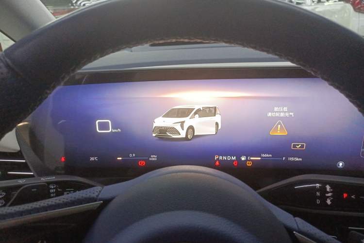 Used Buick Century 2025 2.0T Seven-Seater Yinshi Edition
