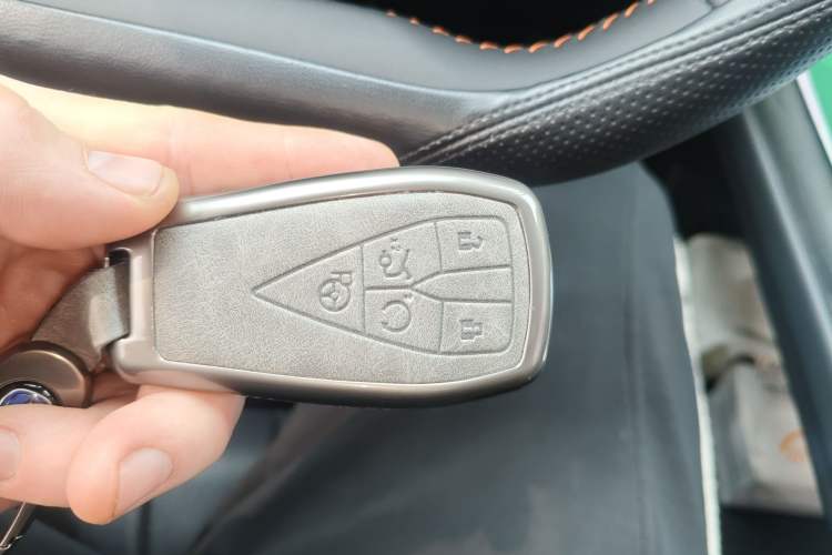 Used CHANGAN CS75 PLUS 2025 4th Generation 1.5T New Blue Whale Smart Flagship Version Vehicle Key