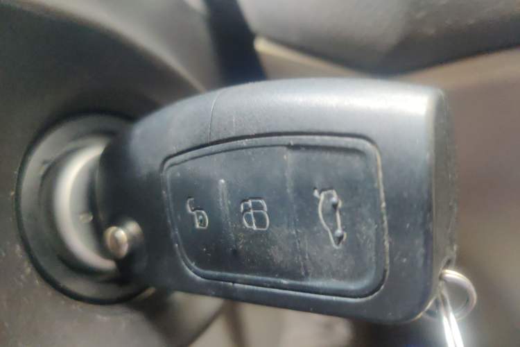 Used Ford Focus 2011 Hatchback 1.8L Automatic Fashion Edition