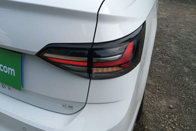 Used Volkswagen Lavida 2023 New Sharp 1.5L Automatic Excellent New Edition