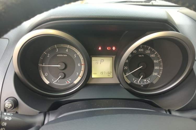 Used Toyota Prado 2015 2.7L Automatic Luxury Edition
