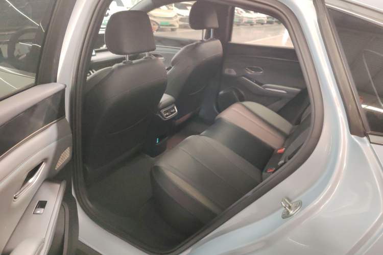 Used BYD Qin L 2025 DM-i Smart Drive 120KM Superior Model