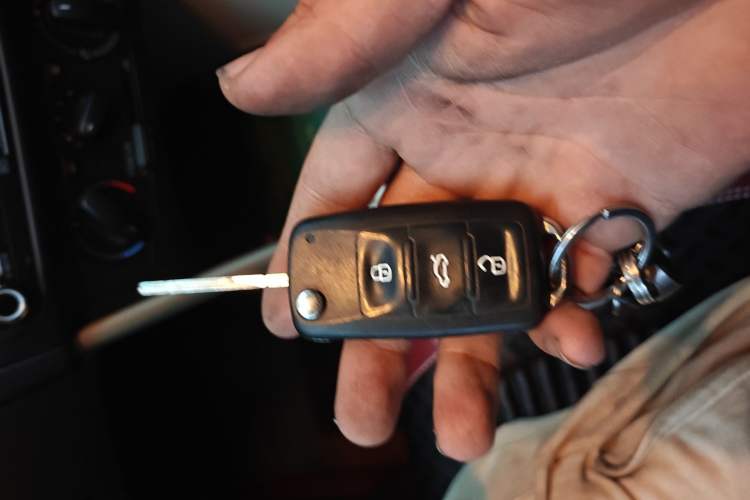 Used Skoda Rapid 2015 1.6L Manual Smart Selection Model Vehicle Key