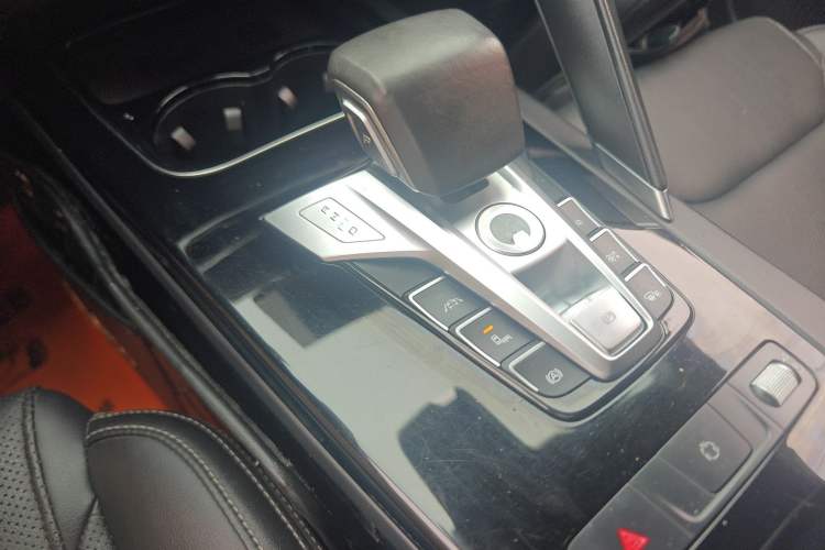 Used BYD Song Pro 2019 1.5T Automatic Prestige Model Gear Lever