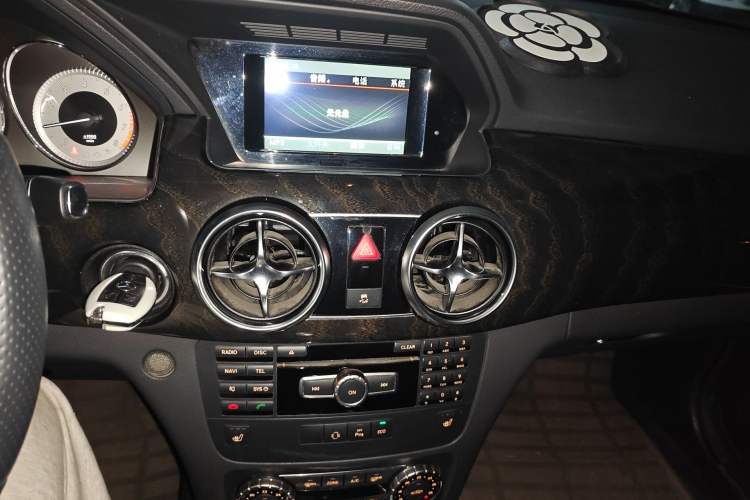 Used Mercedes-Benz GLK-Class 2015 GLK 260 4MATIC Fashion Edition Ultimate Version