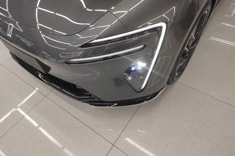 Used Avatr 06 2025 Max All-Electric Version