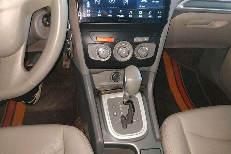 Used Citroen C4L 2015 1.8L Automatic Leading Edition
