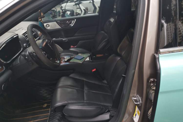 Used Lincoln Continental 2018 3.0T Four-Wheel Drive Prestige Edition Left Front Seat