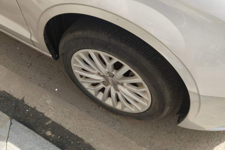 Used Audi A3 2014 Limousine 35 TFSI Automatic Fashion Model
