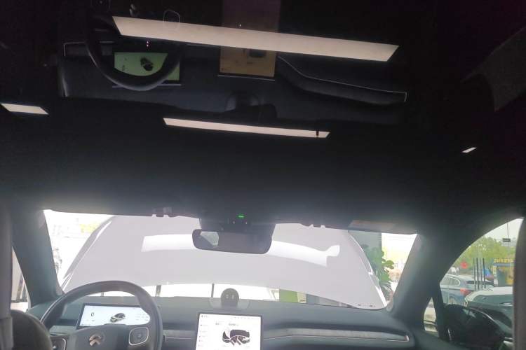 Used Nio EC7 2024 75 kWh Headliner