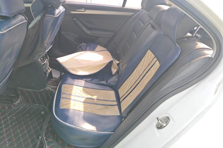 Used Volkswagen Sagitar 2018 280TSI DSG Ignite Edition Left Rear Seat