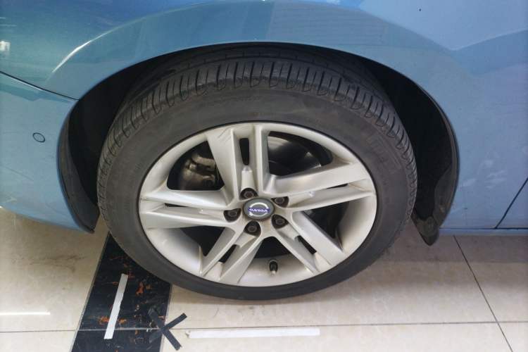 Used Volvo V60 2017 T5 Zhiya Edition China V Standard