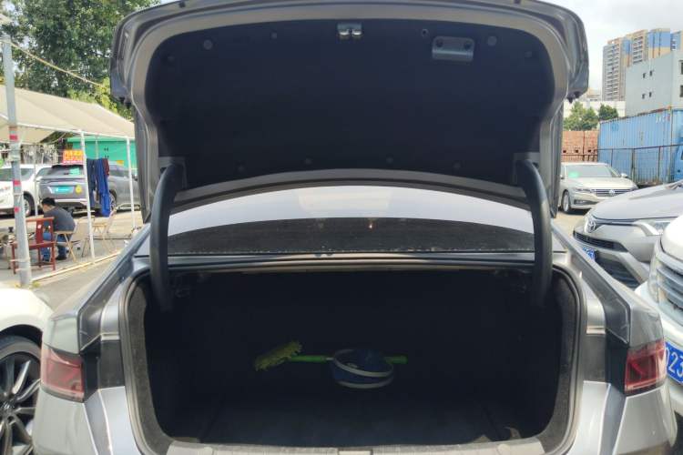 Used BYD Qin PLUS 2023 EV 510KM Travel Edition Trunk