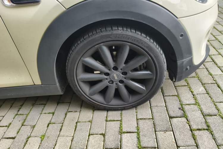 Used MINI 2020 1.5T COOPER Artist Five-Door Edition