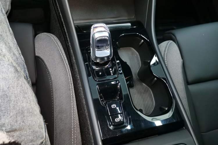 Used Volvo XC40 2023 B3 Zhiyuan Luxury Edition
