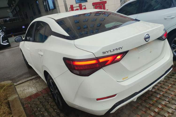 Used Nissan Sylphy 2022 1.6L XL CVT Enjoyment Edition Rear Left 45 Deg