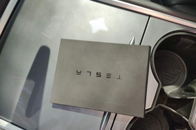 Used Tesla Model Y 2022 Revised Version Rear-Wheel Drive Vehicle Key