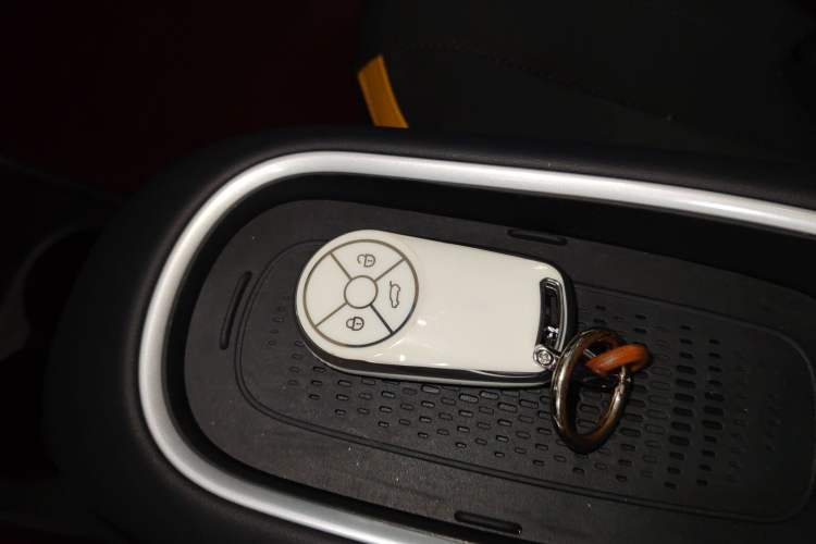 Used ORA Good Cat GT 2025 Model, Mulan Edition, 430km Prestige Version