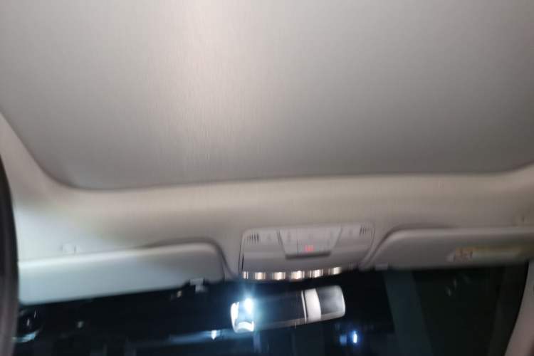 Used Mercedes-Benz C-Class 2021 C 260 L Sport Edition Star Collection Headliner