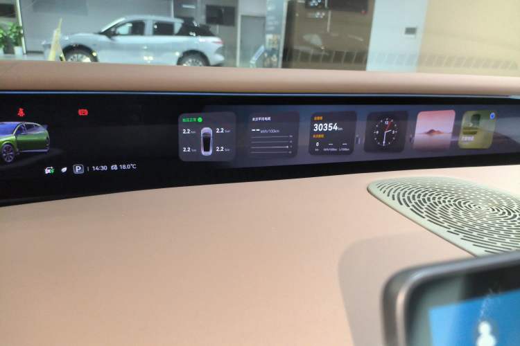 Used Avatr 07 2024 Ultra Range-Extended Four-Wheel Drive
