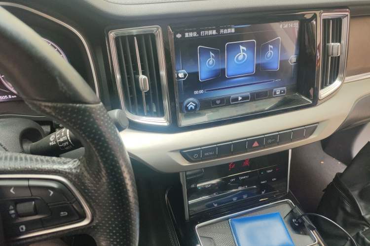 Used Hongqi HS7 2021 3.0T Automatic All-Wheel Drive ZhiLian Flagship Edition Audio And AC Panel