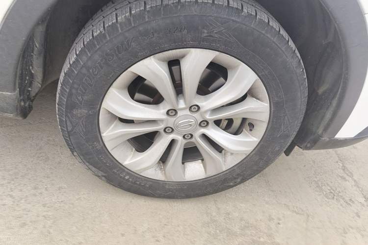 Used GAC Trumpchi GS5 Super 2015 1.8T Automatic Two-Wheel Drive Elite Edition Exterior 7