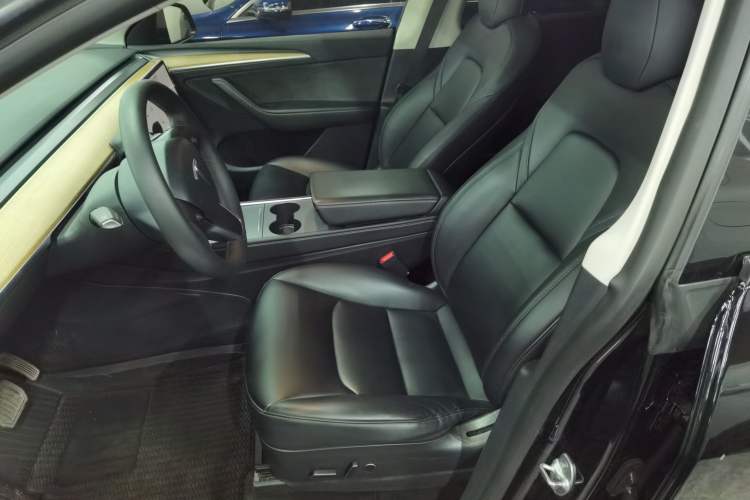 Used Tesla Model Y 2021 Standard Range Rear-Wheel Drive Version