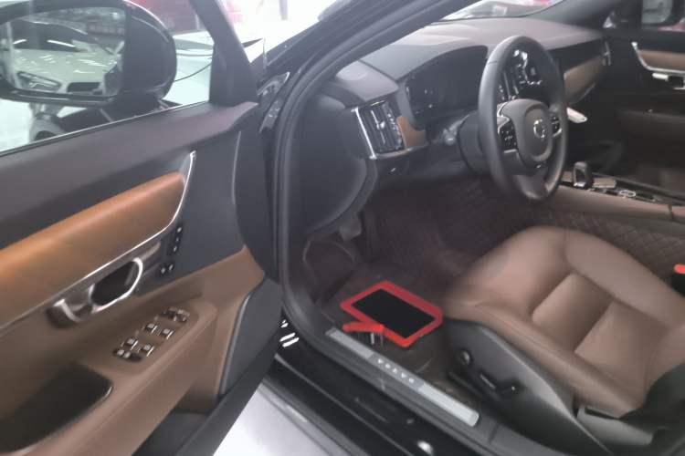 Used Volvo S90 2024 B5 Zhiyi Luxury Edition Driver Seat