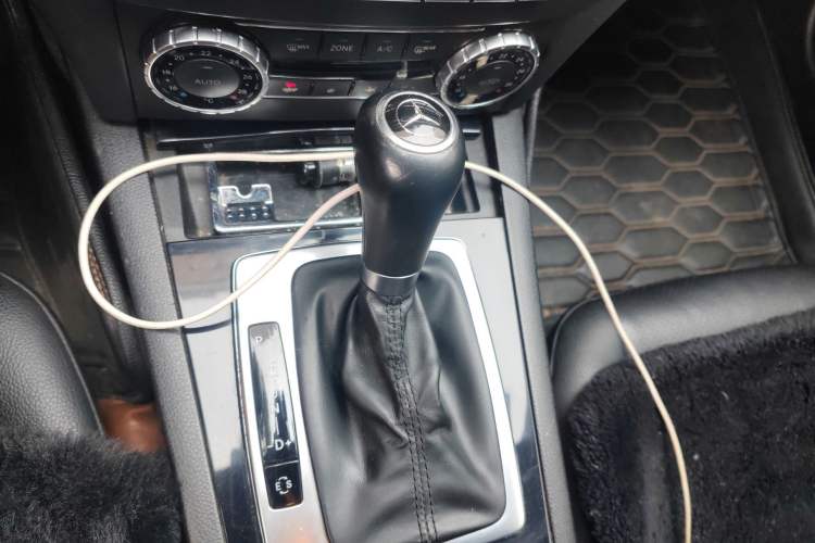 Used Mercedes-Benz C-Class 2013 C 180 Classic Grand Edition