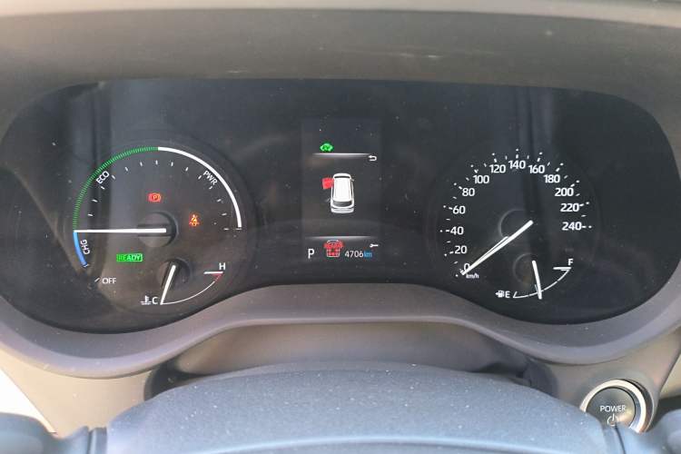 Used Toyota SIENNA 2024 2.5L Hybrid Comfort Edition