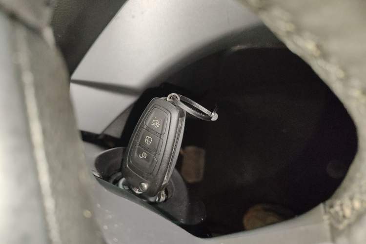 Used Ford Kuga 2015 1.5L GTDi Two-Wheel Drive Fashion Edition