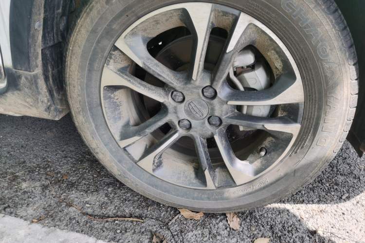 Used Geely Auto Vision X3 2019 Upgraded Model 1.5L CVT Prestige Version
